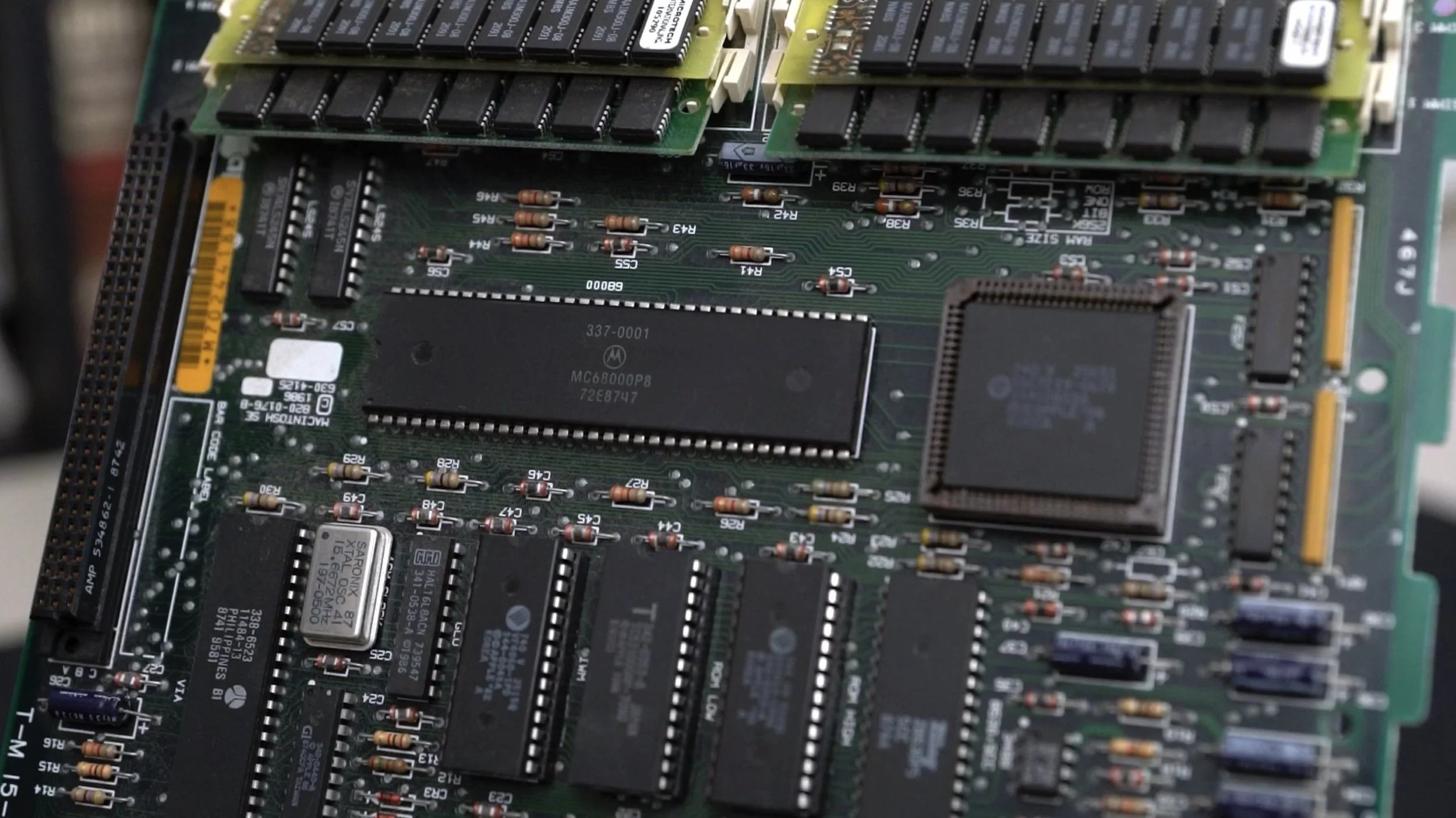 The Macintosh SE/30 - Computer Hall of Fame — Userlandia